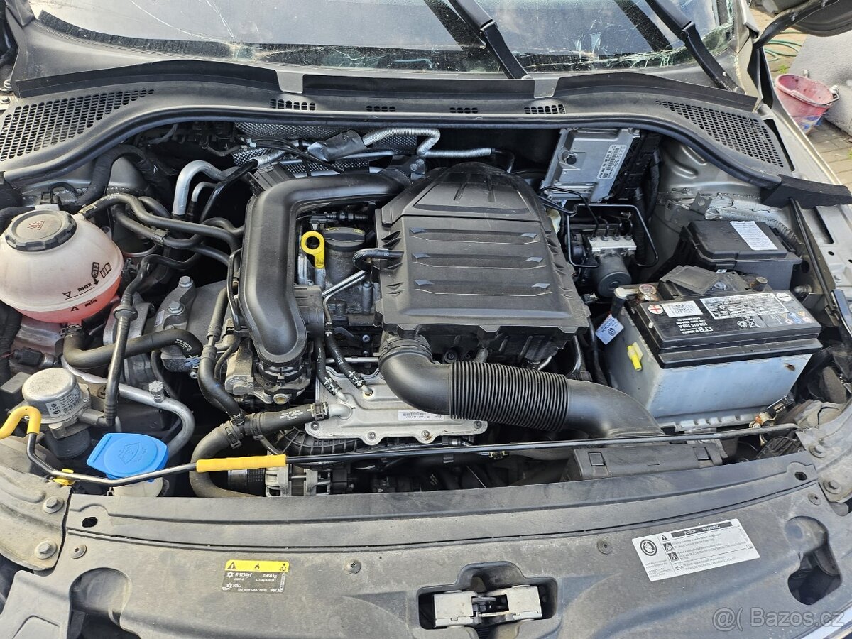 Škoda Rapid sedan a spaceback. - 6