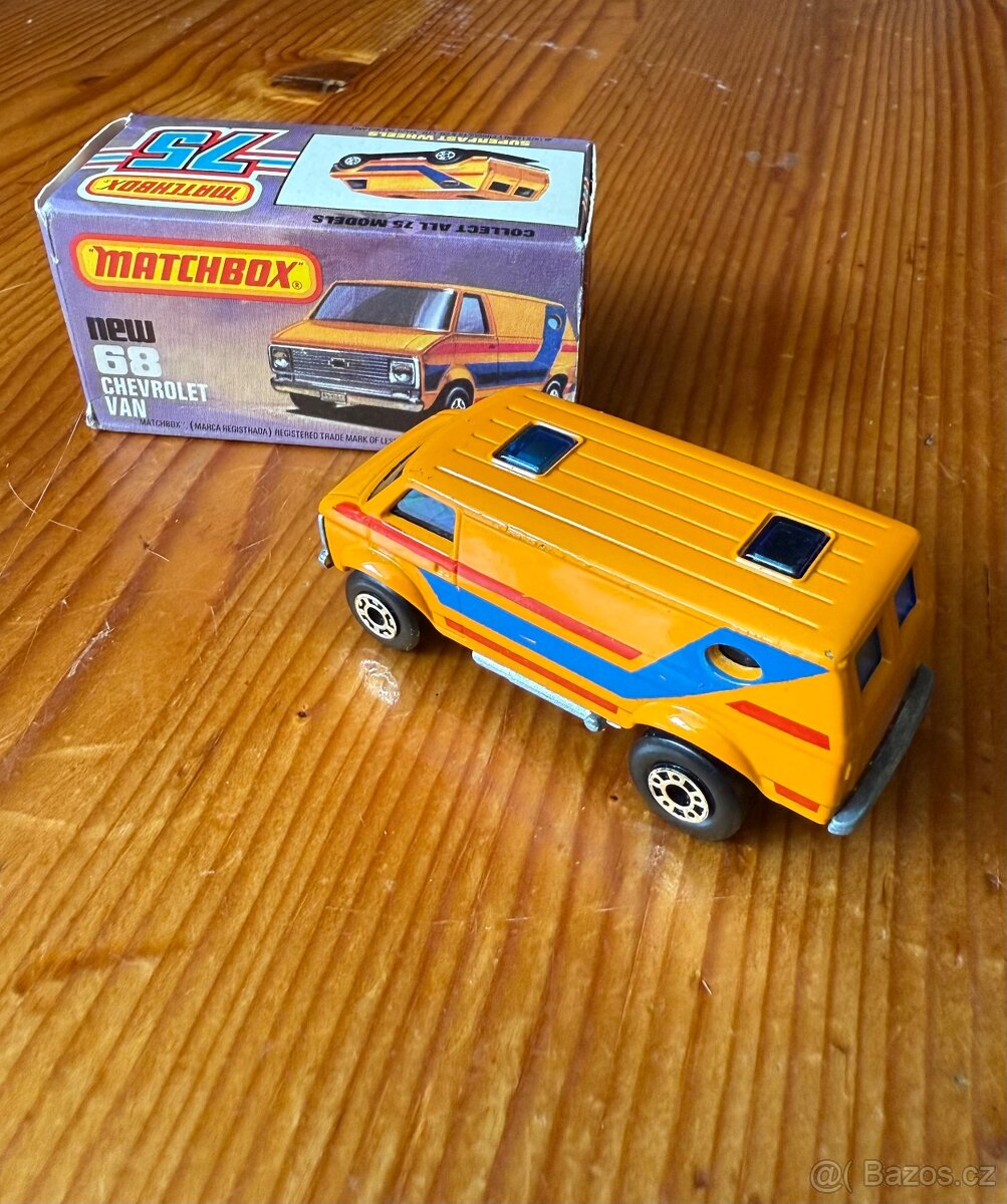 MATCHBOX 75 - Chevy van #68 - 6