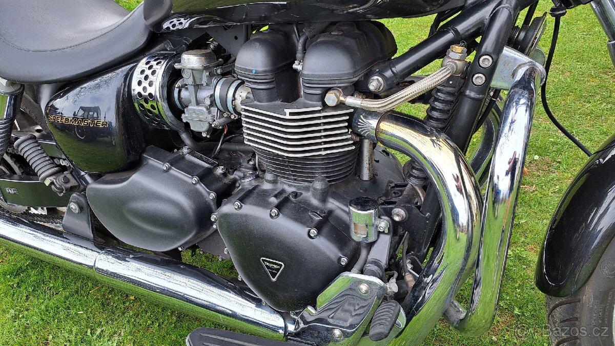 Triumph Speedmaster 900 - 6