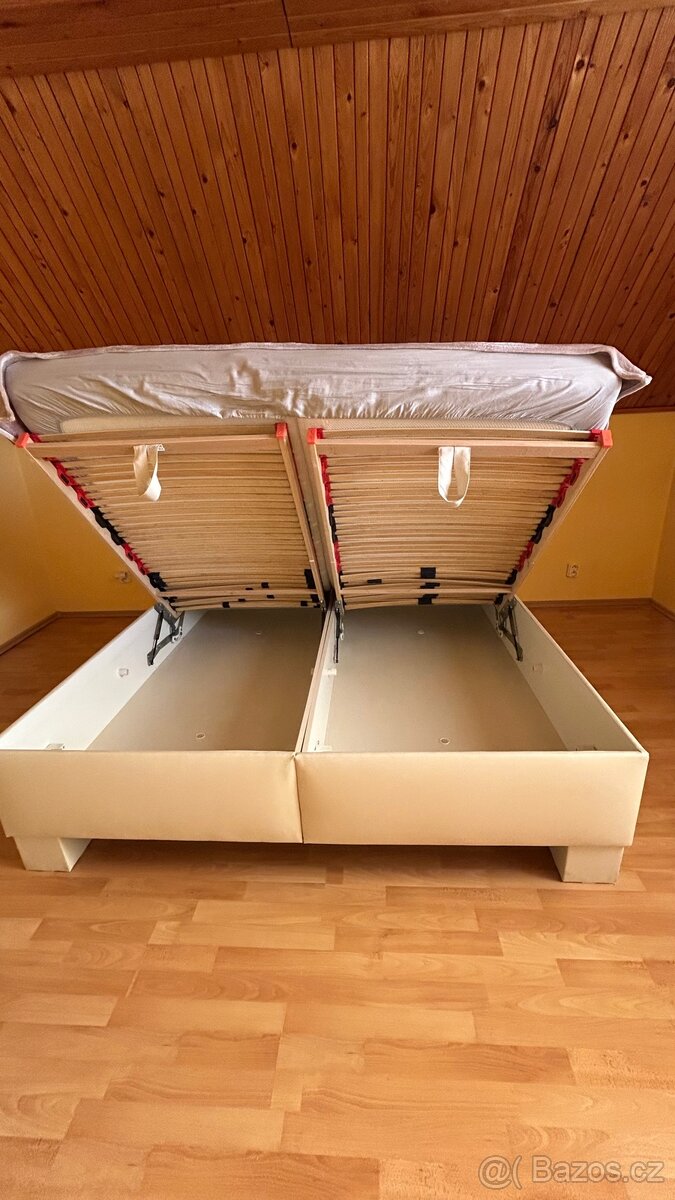 Manželská postel 180×200 cm, polohovací rošty - 6