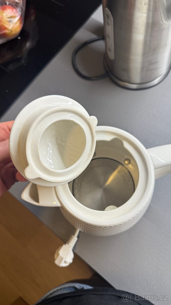 Keramická rychlovarná konvice Sencor RK 0040 - 6