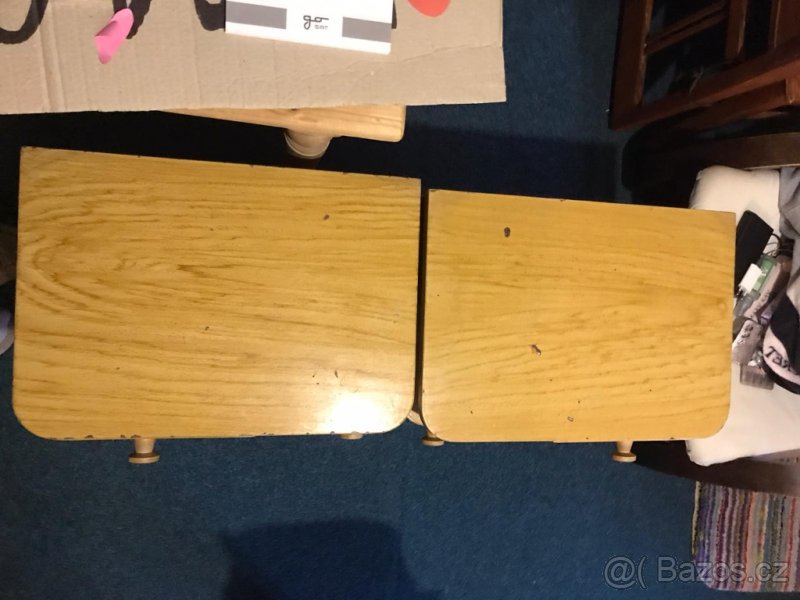 Postel a dva noční stolky - 6