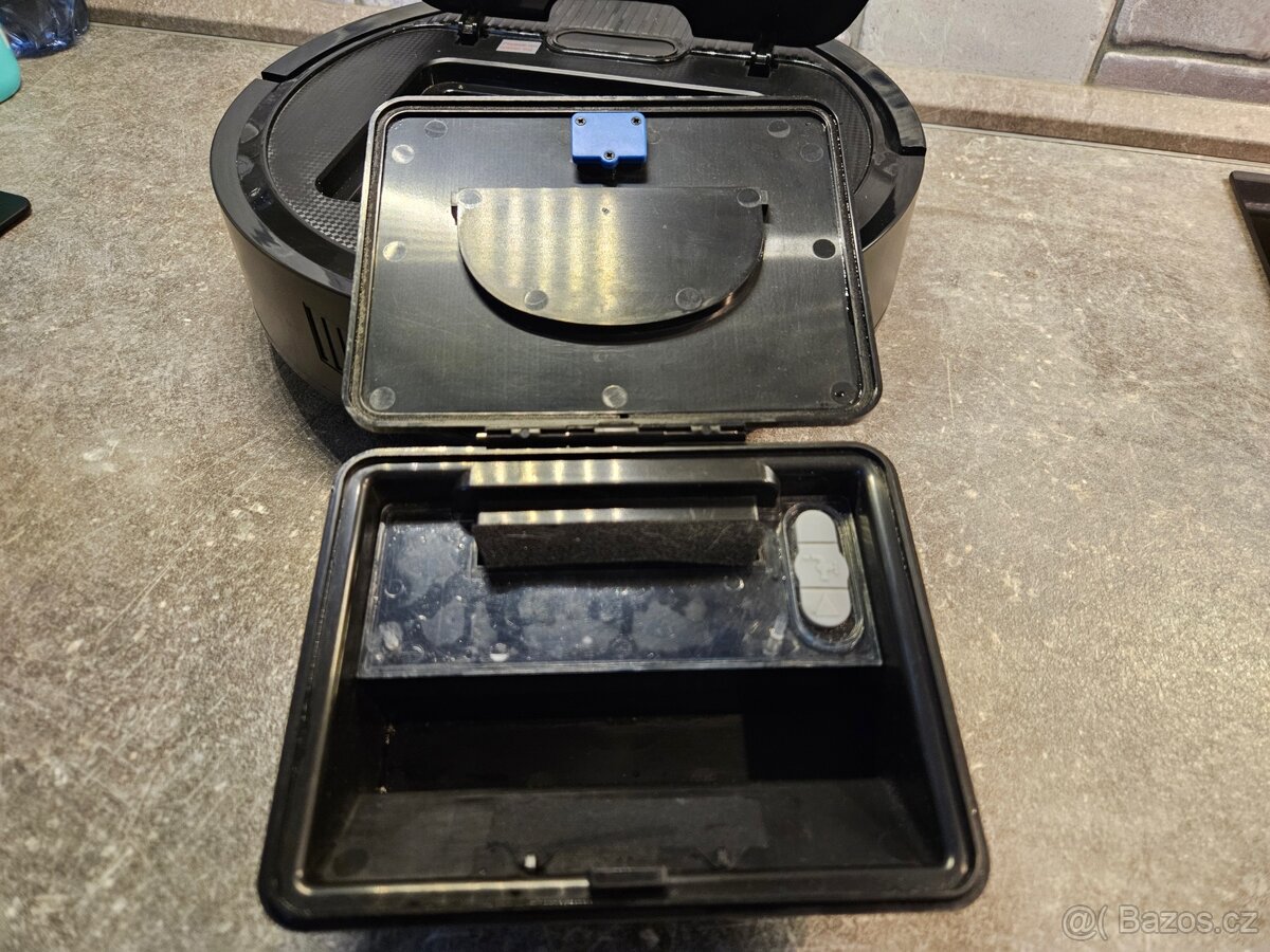 Vysavač Niceboy Charles i3 v záruce - 6