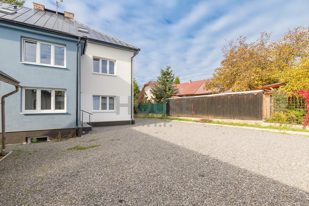 Prodej nemovitosti pro ubytování 550 m², pozemek 1.679 m2, T - 6