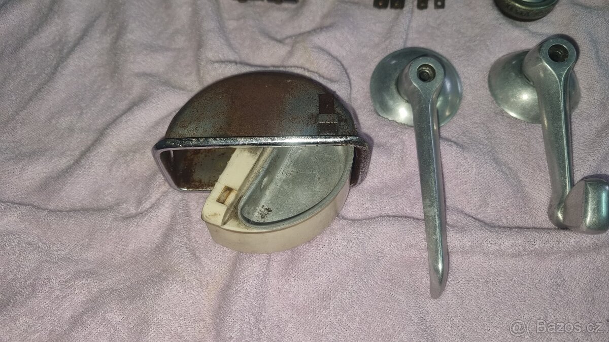 Škoda Octavia - vybavení interiéru - 6