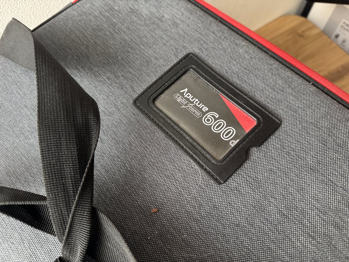 Aputure LS 600d - 6