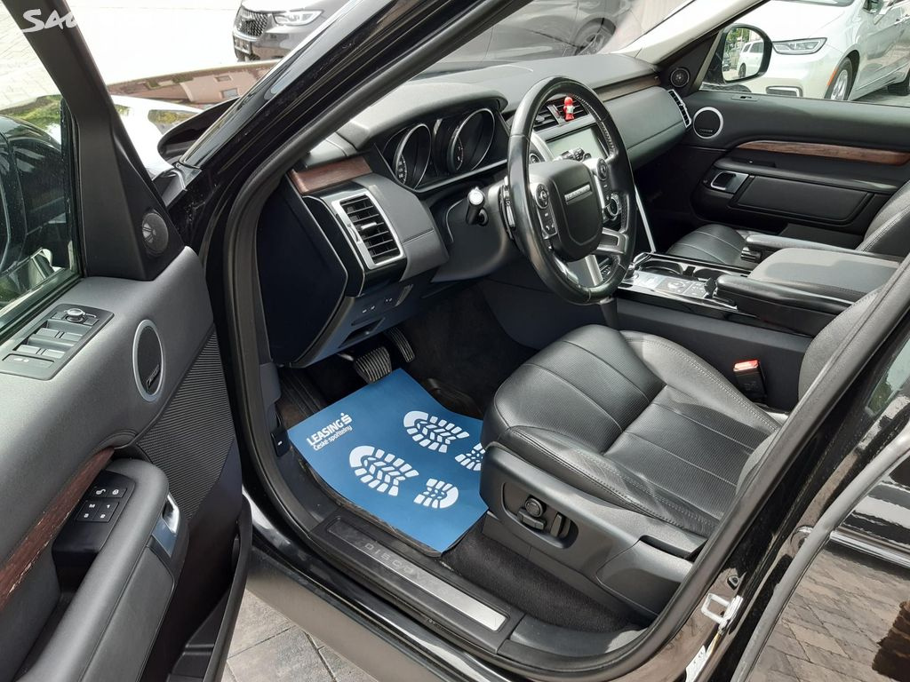 Land Rover Discovery 3.0 HSE AWD,7 míst,max.výba,ČR - 6