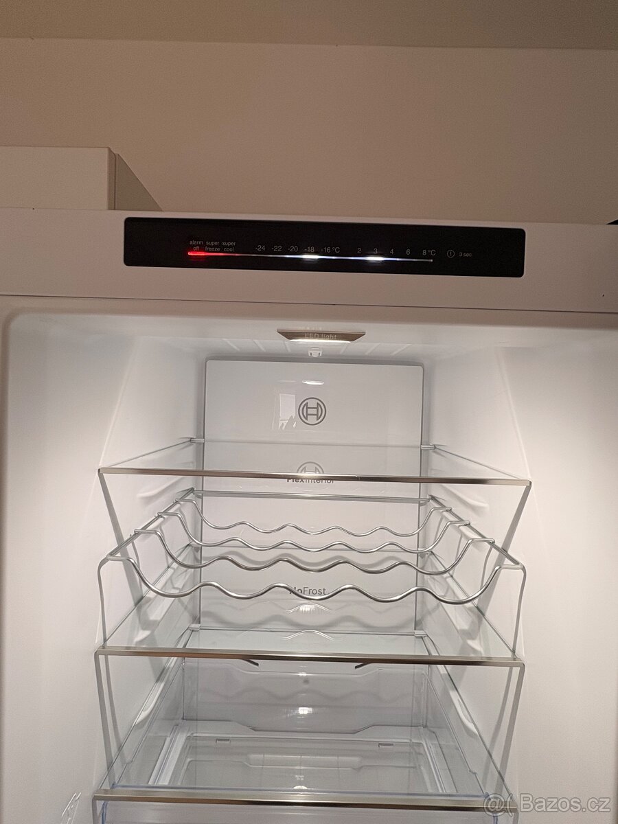 Chladnička s mrazničkou Bosch serie 4 - 6