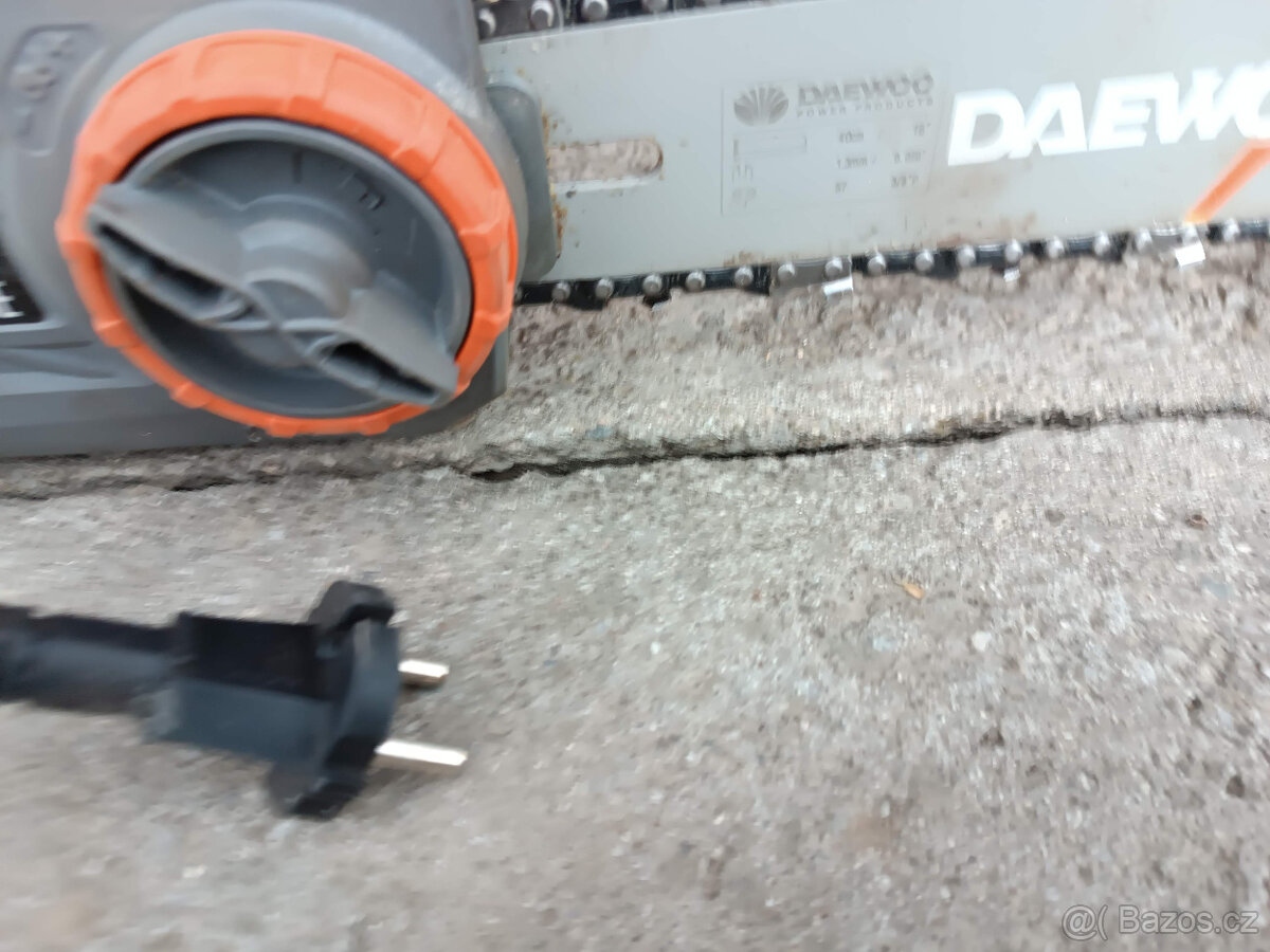 Motorová pila elektrická Daewoo - 6