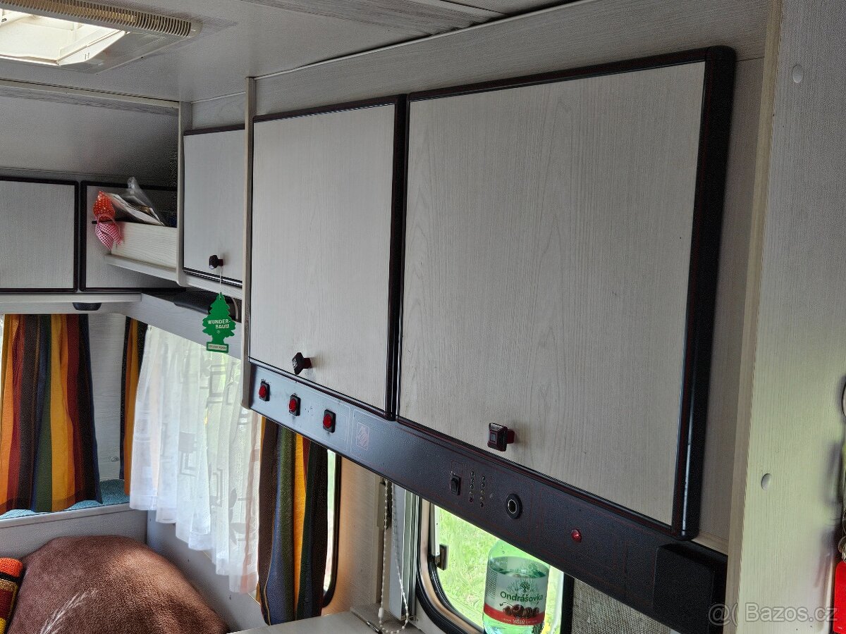 Karavan Knaus Südwind udržovaný,garážovaný,suchý.... - 6