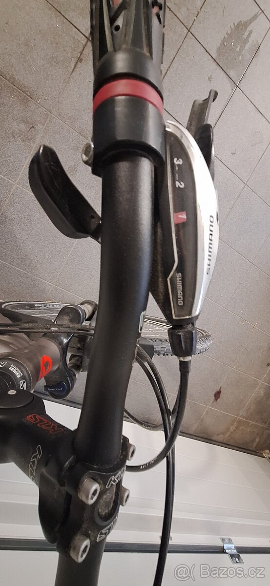 Trekové kolo Kellys - 6