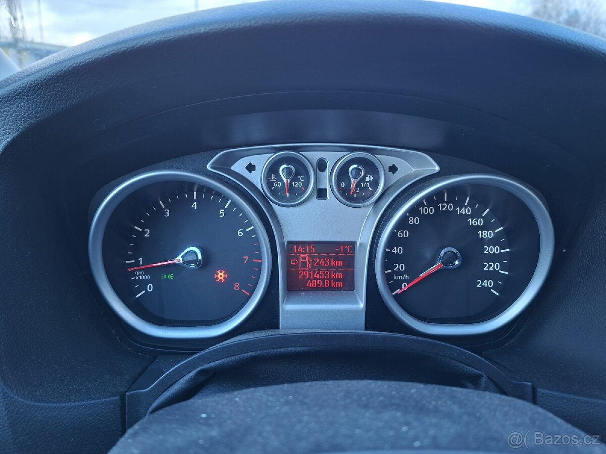 Ford Focus 1.6i r.v. 2010 - 6