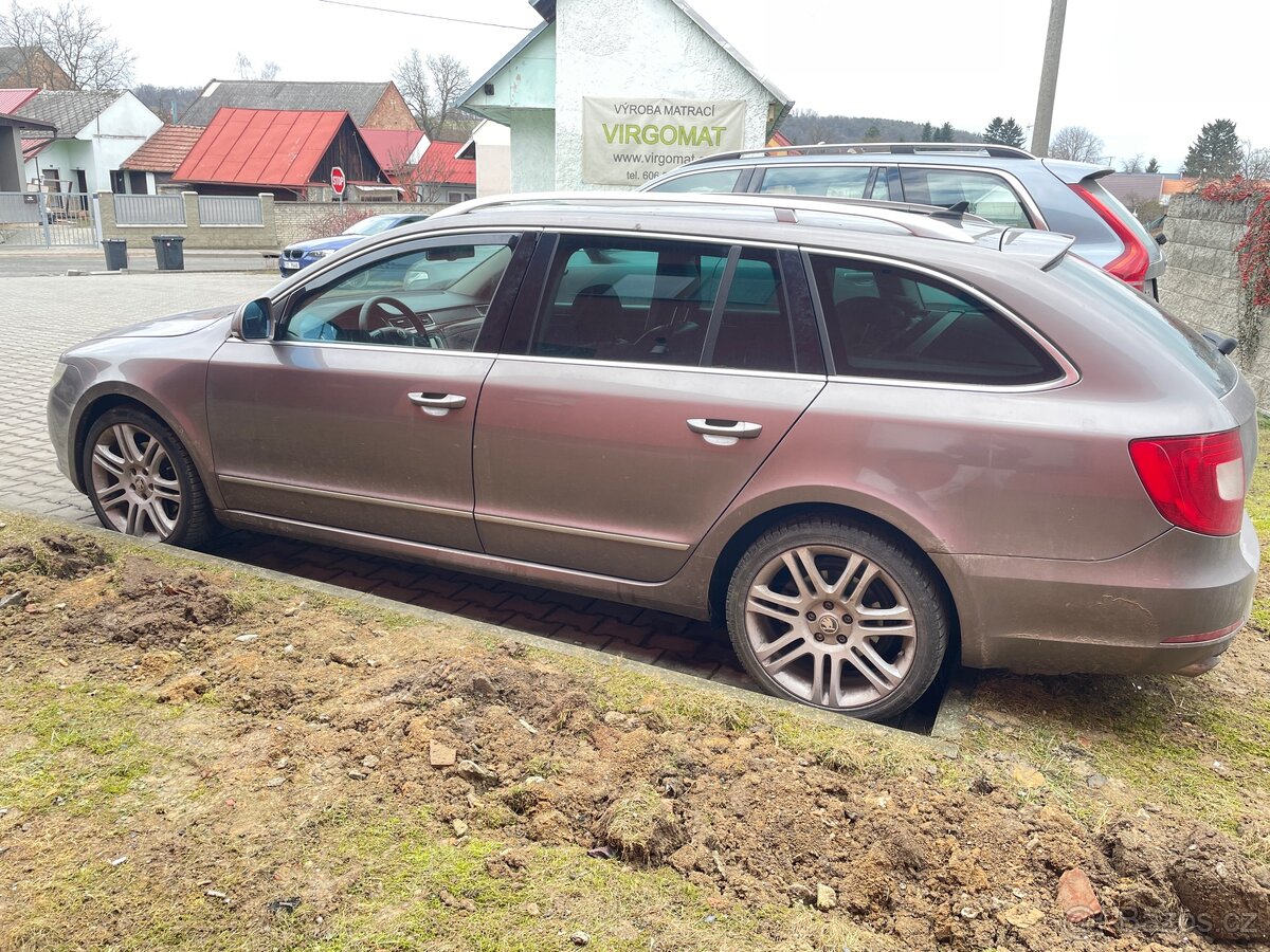 Škoda Superb 2 - 6