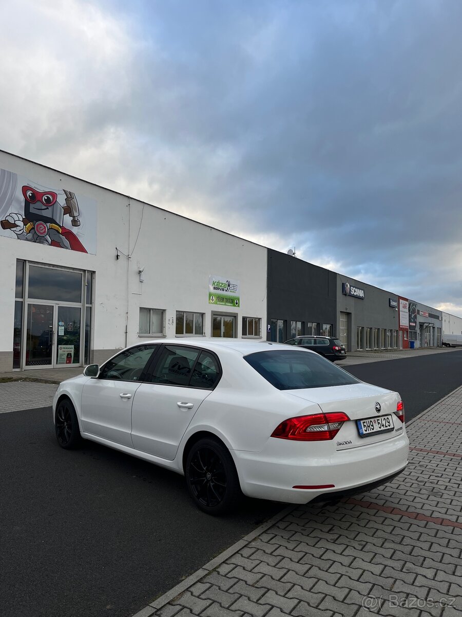 Škoda Superb 2 facelift 2.0 tdi 103 kw - 6