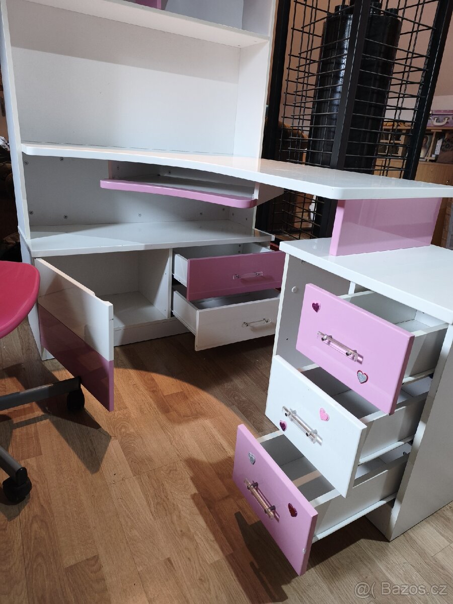 Dětský psací stůl rohový - 6