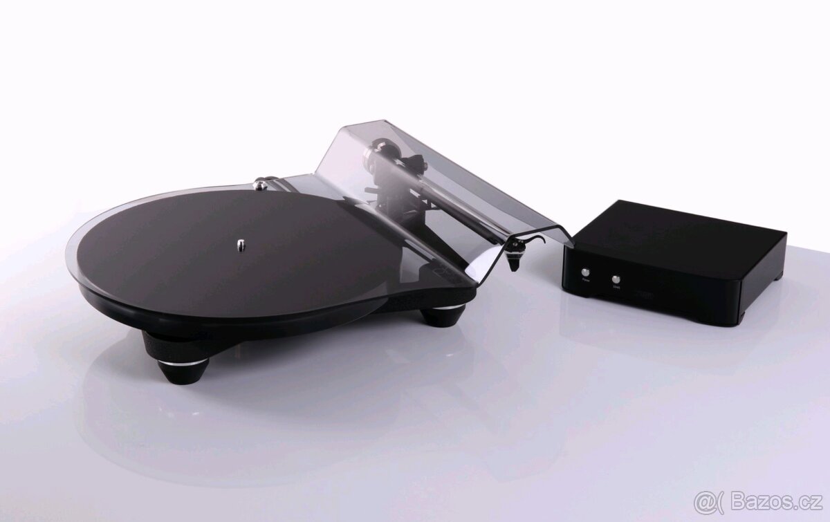 Prodám - Gramofon Rega Planar 8 šedá + Ania Pro MC - 6