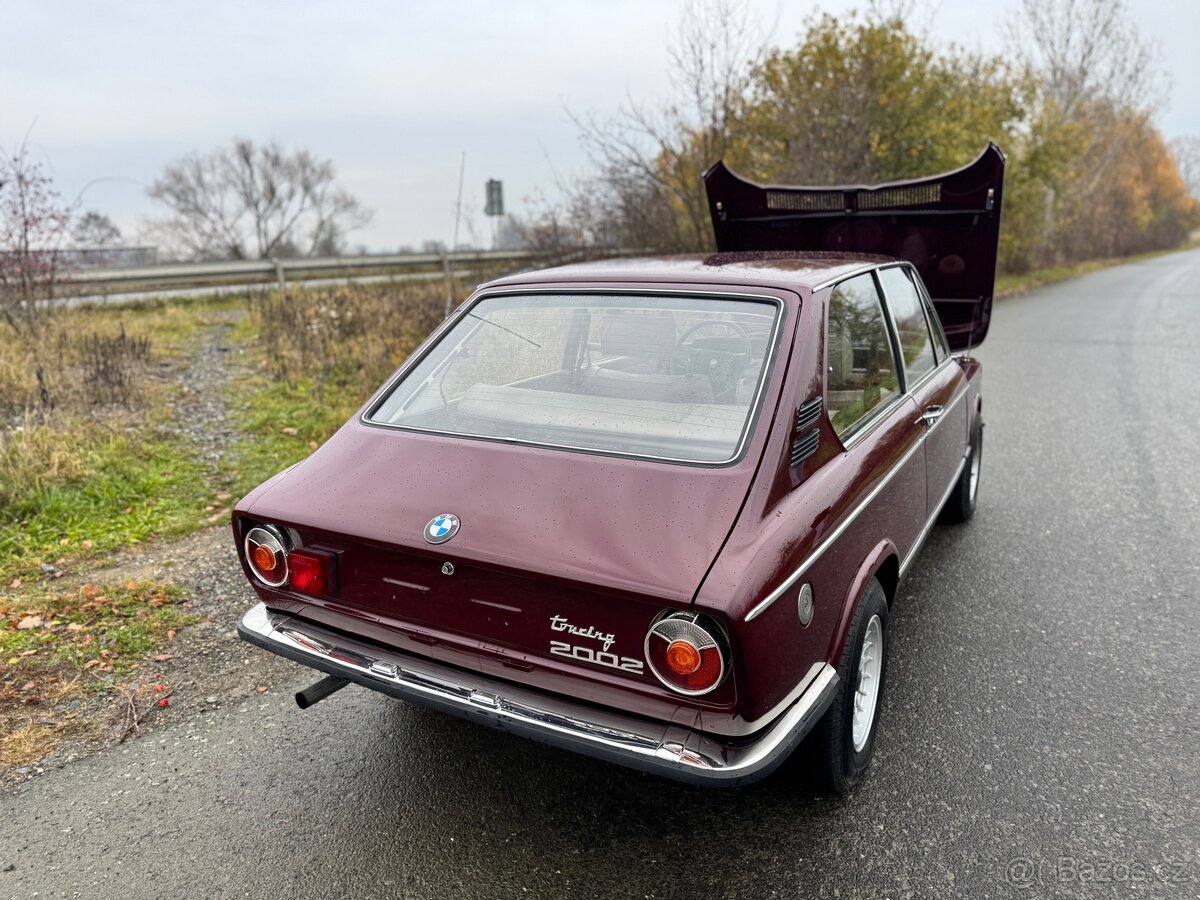BMW 2002 Touring Malaga Rot - 6
