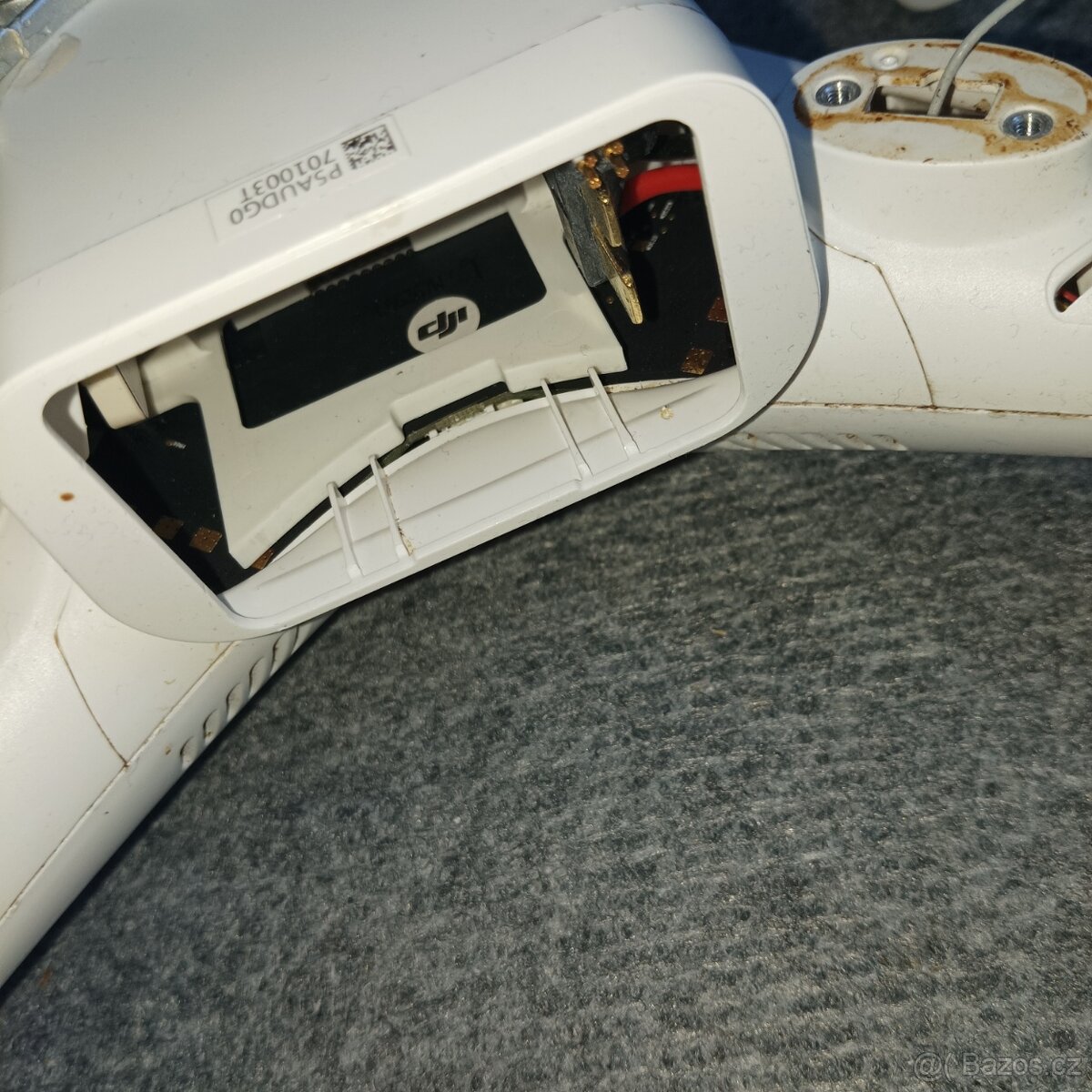 DJI Phantom 3 Standard + ovladač na nd - 6