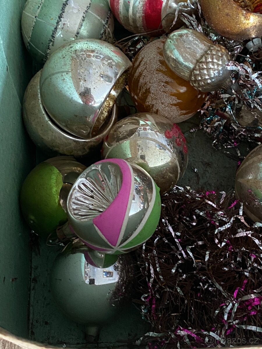 staré vánoční ozdoby světýlka baňky vánoční ozdoby - 6