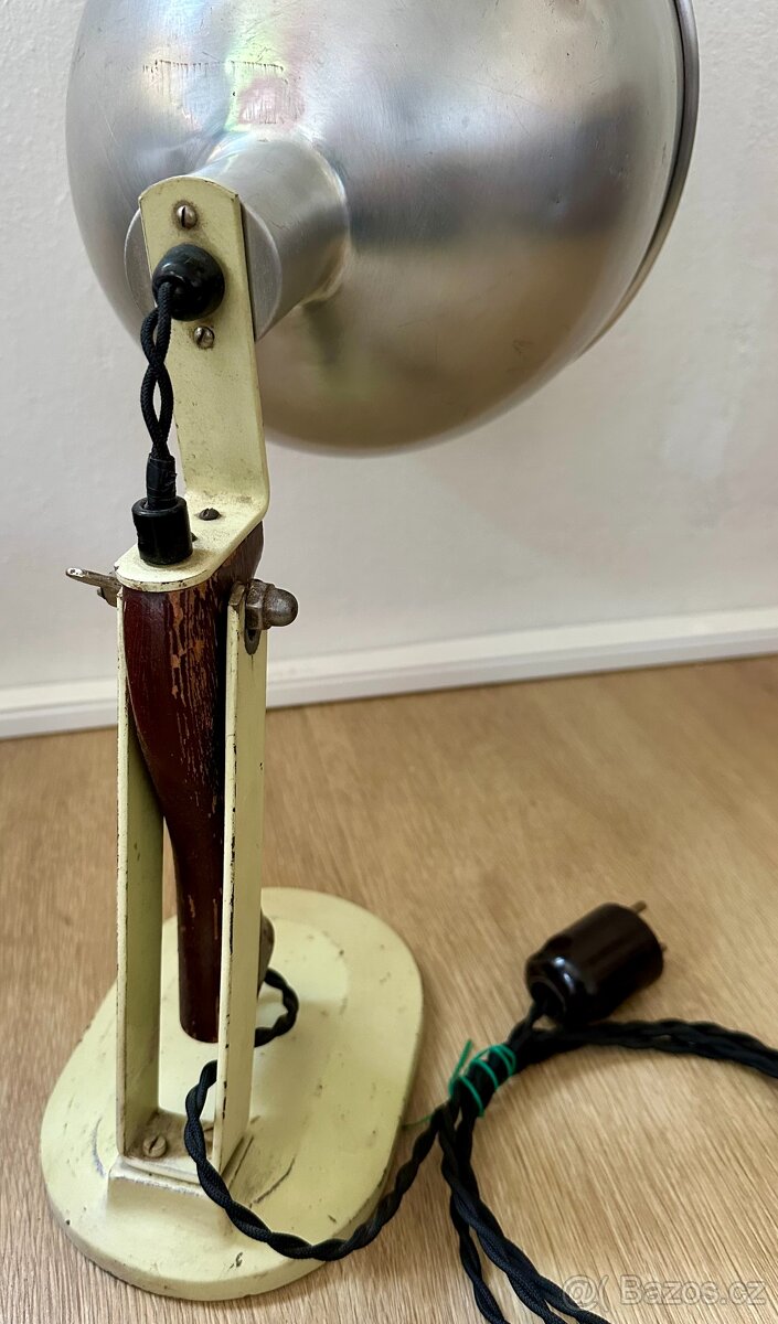 Stará elektrická lampa ocel lak dřevo asi lékařská TOP - 6