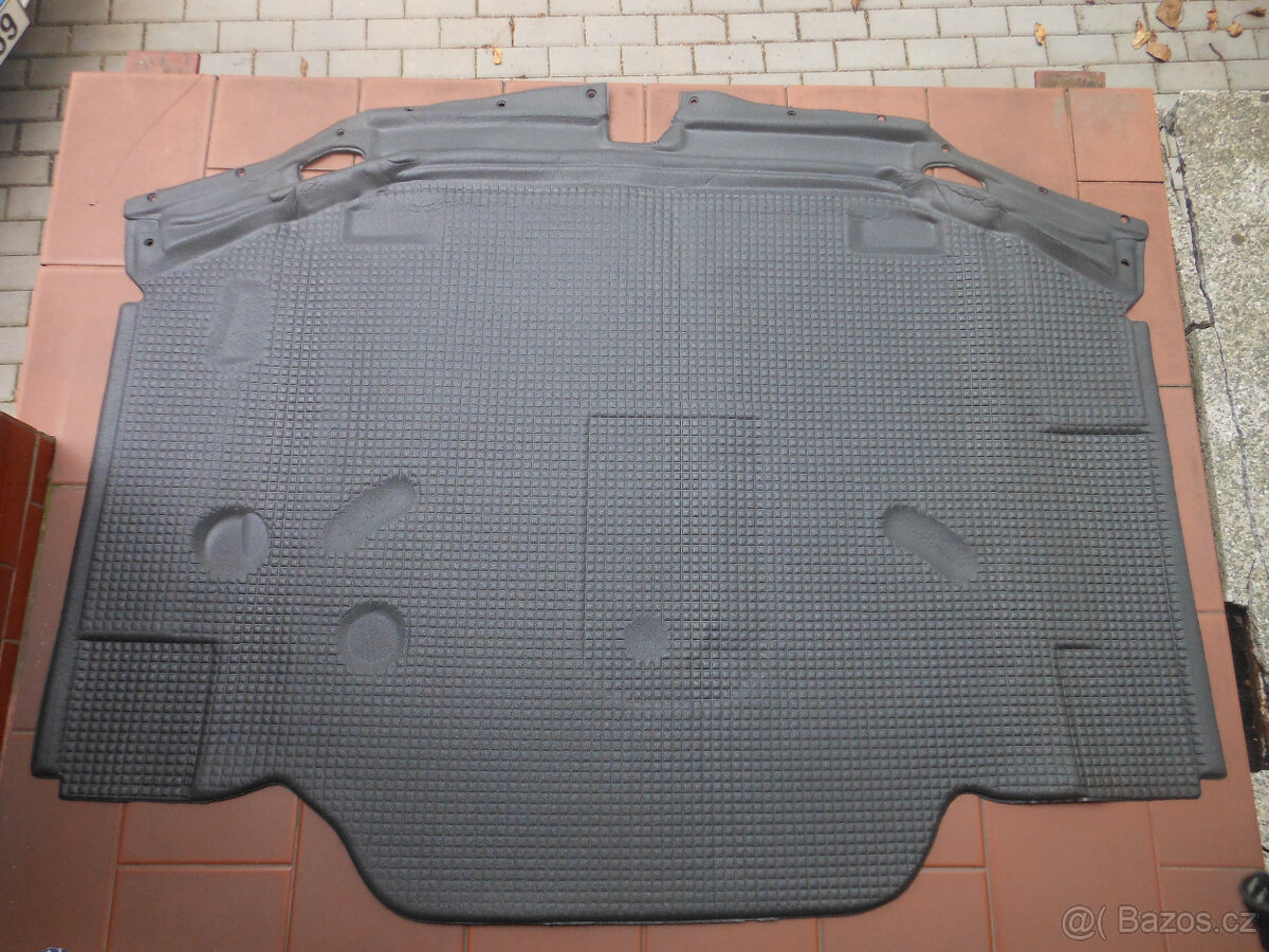 Mercedes izolace, protihluková stěna - 6