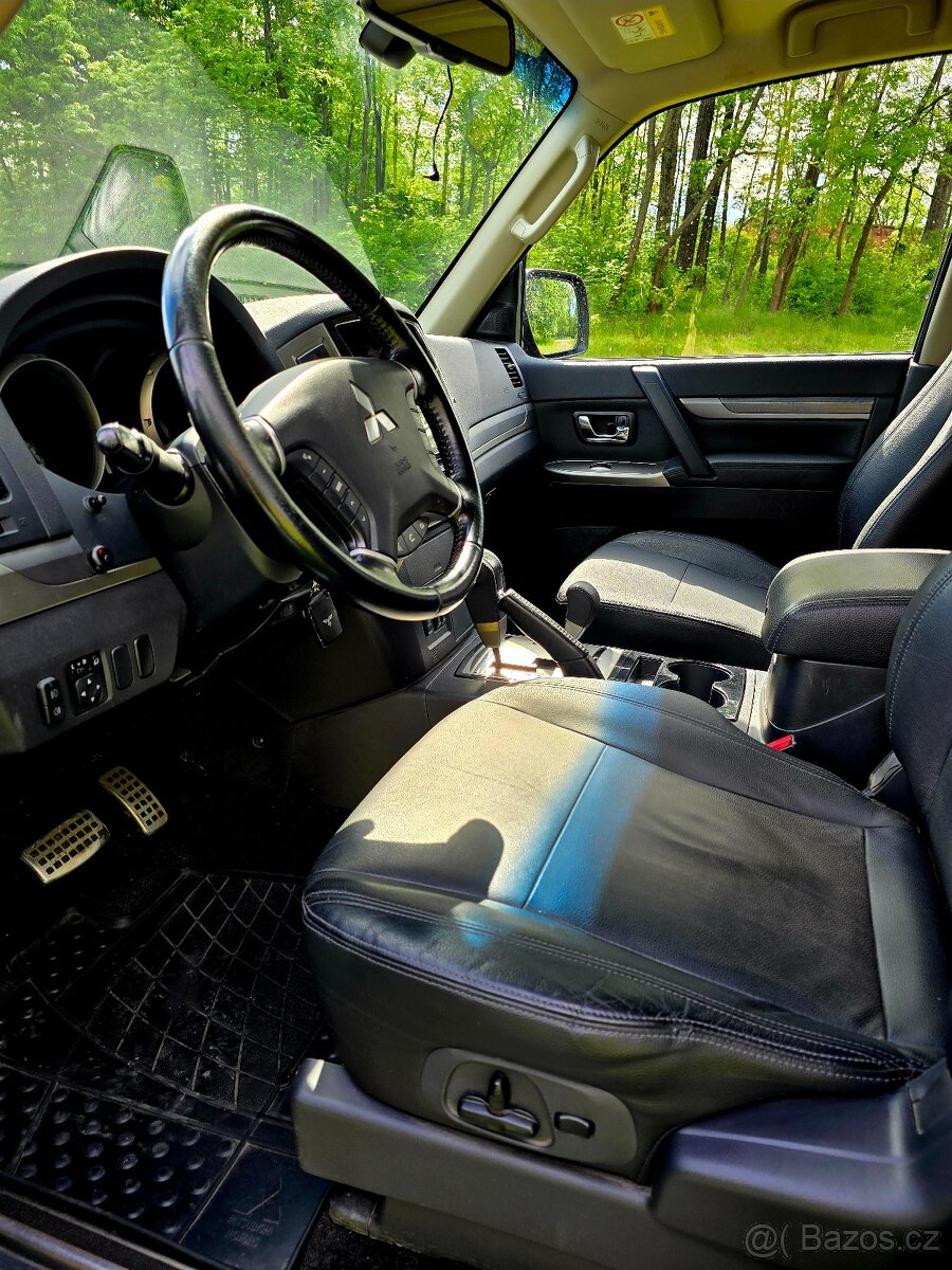 Mitsubishi Pajero 3,2, 2019 - 6