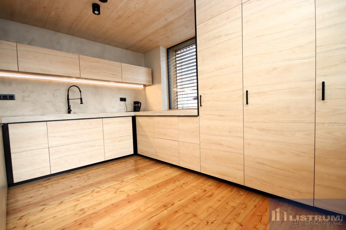 Pasivní RD 5+1 v obci Rožnov p. Radhoštěm - 6