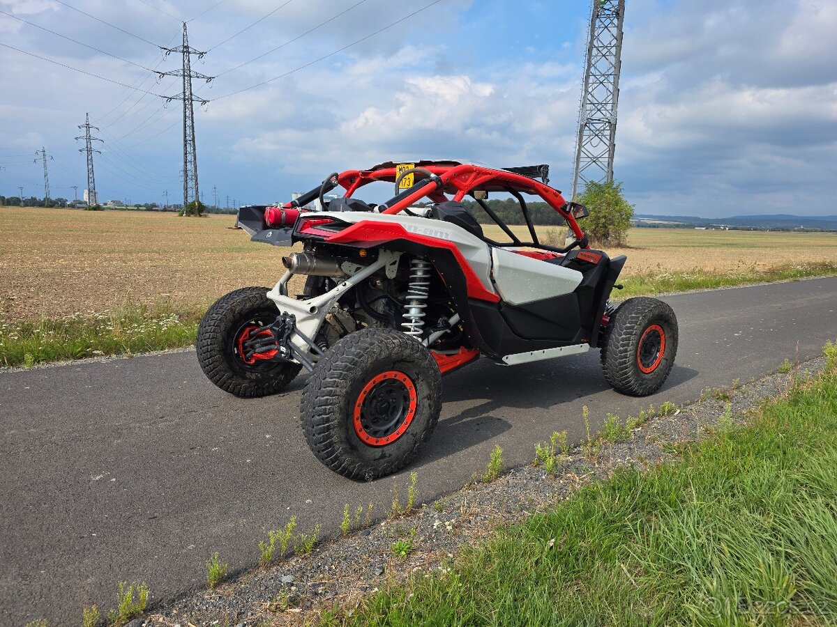 CAN AM MAVERICK X3 RC 2022 - 6