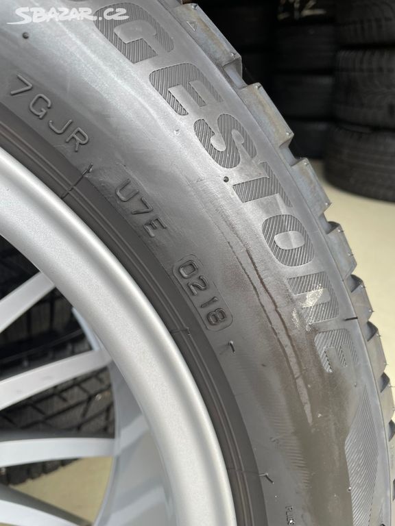 Originální sada Audi 225/50/17 zimní č.H46.3 - 6