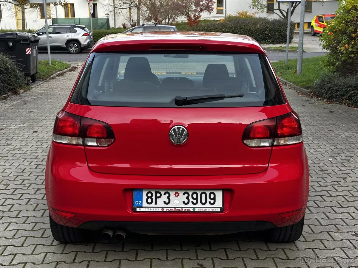 Volkswagen Golf 1.4 TSI 118kW DSG Highline ALU R17 Alcantara - 6