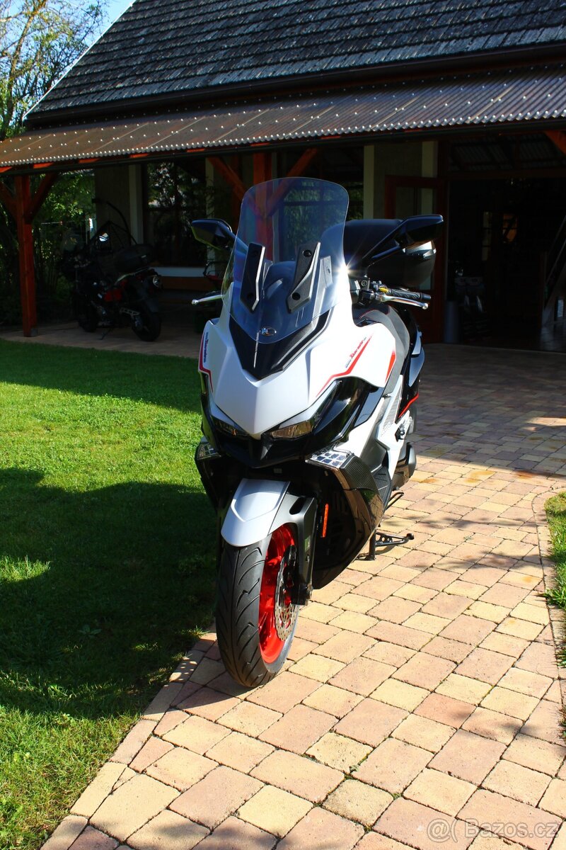 Kymco Xciting400i ABS limitovaná edice - 6