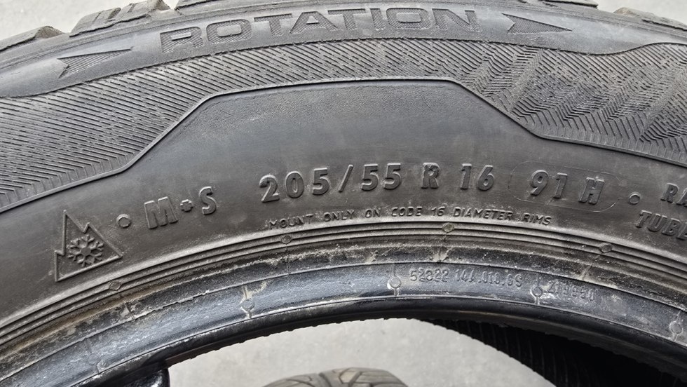 Zimní pneu 205/55/16 Uniroyal - 6