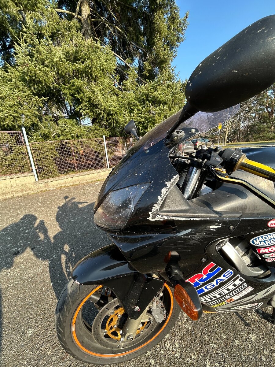 HONDA CBR 600 F 2003 - 6