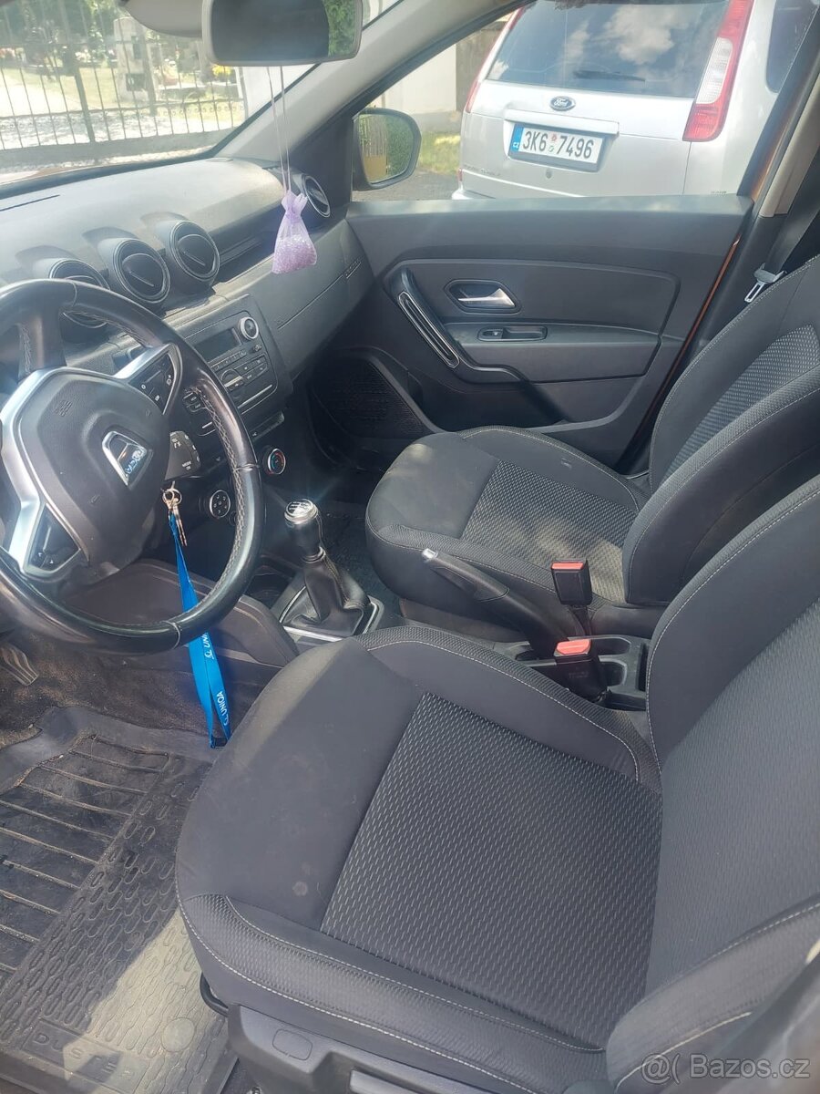 Dacia Duster 1,6 benzin. 84 Kw. rok. 04/2018 - 6