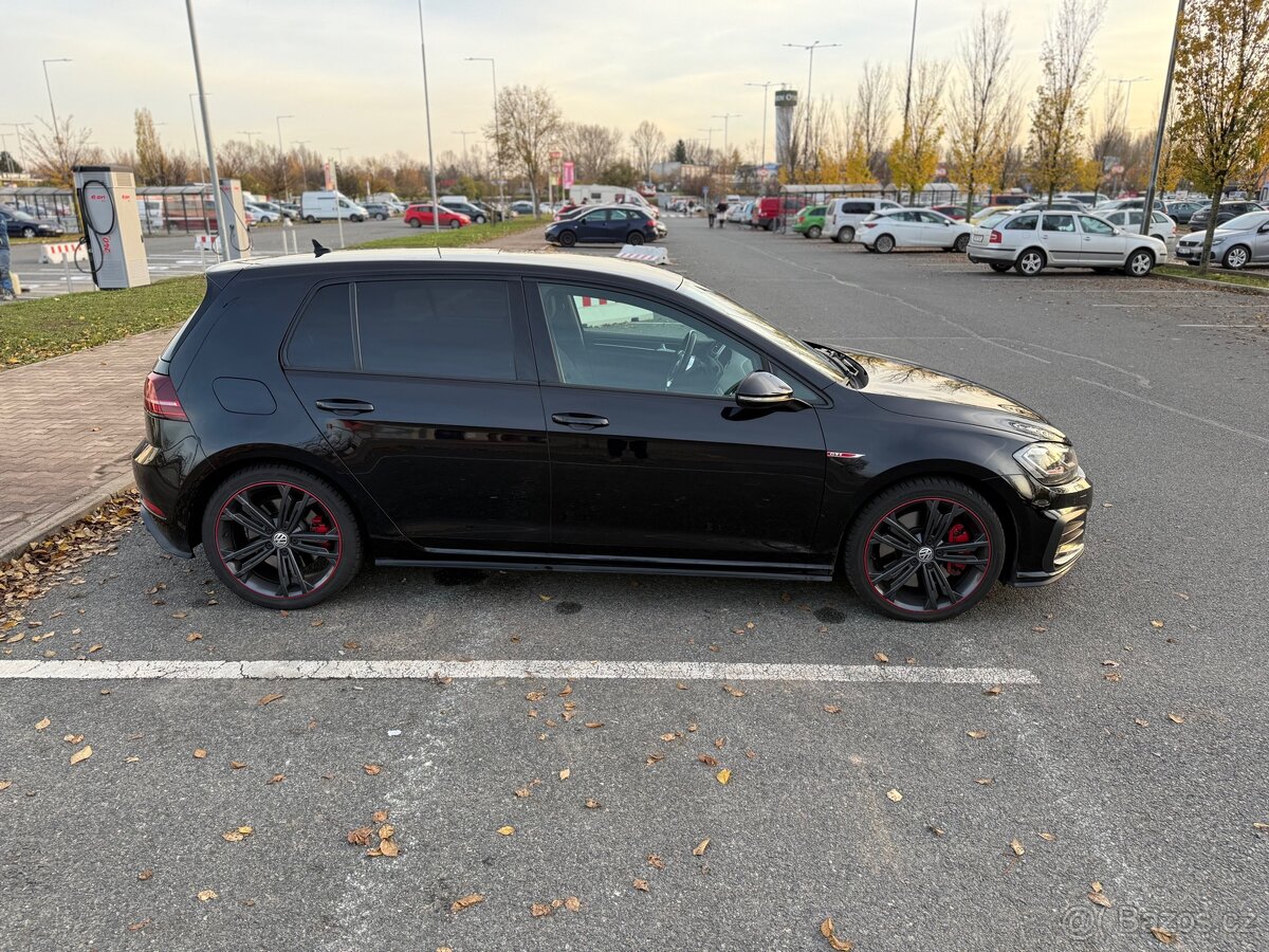 Volkswagen Golf 7,5 GTI Performance 180kw DSG - 6