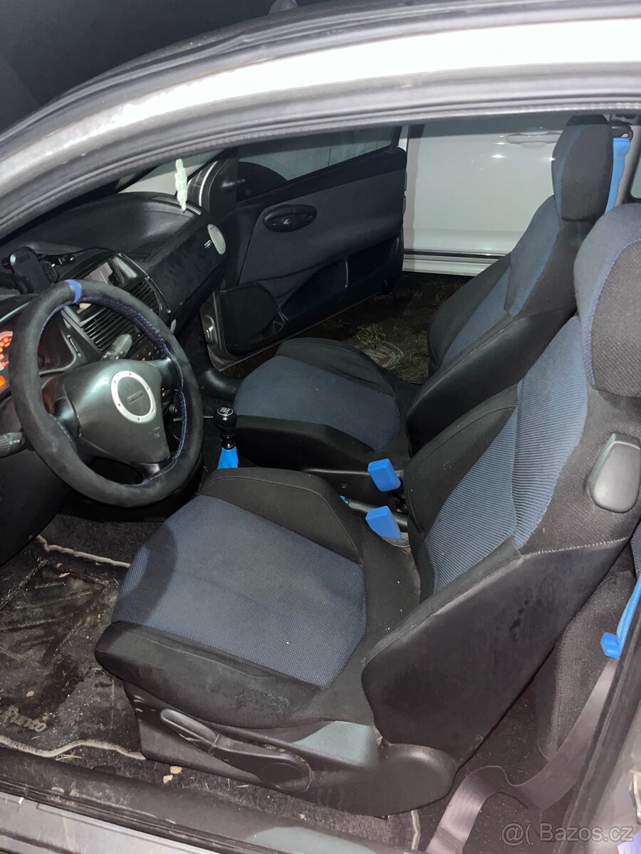 Fiat Punto II soubor nahradnich dilu - 6