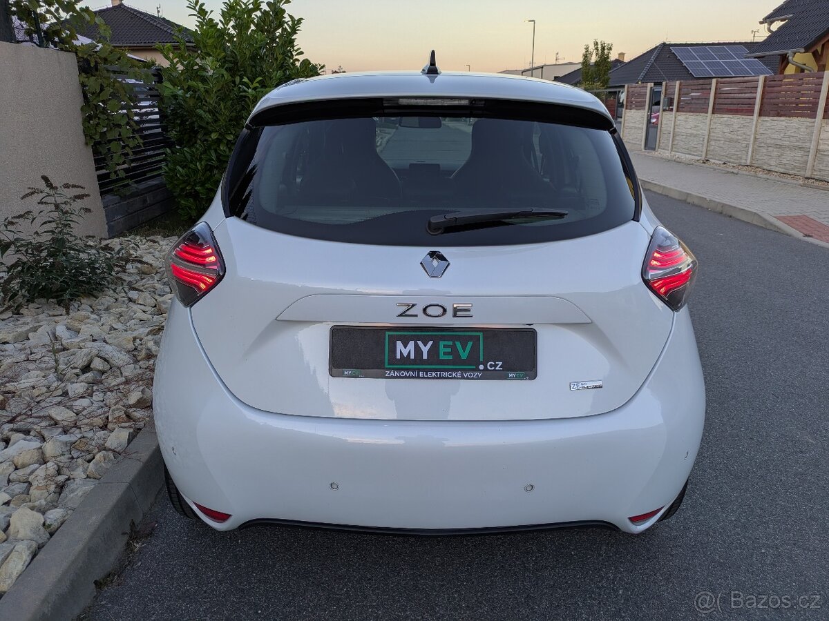 RENAULT ZOE R135, 52kWh, PLNÁ VÝBAVA, CCS, SOH 91% - 6