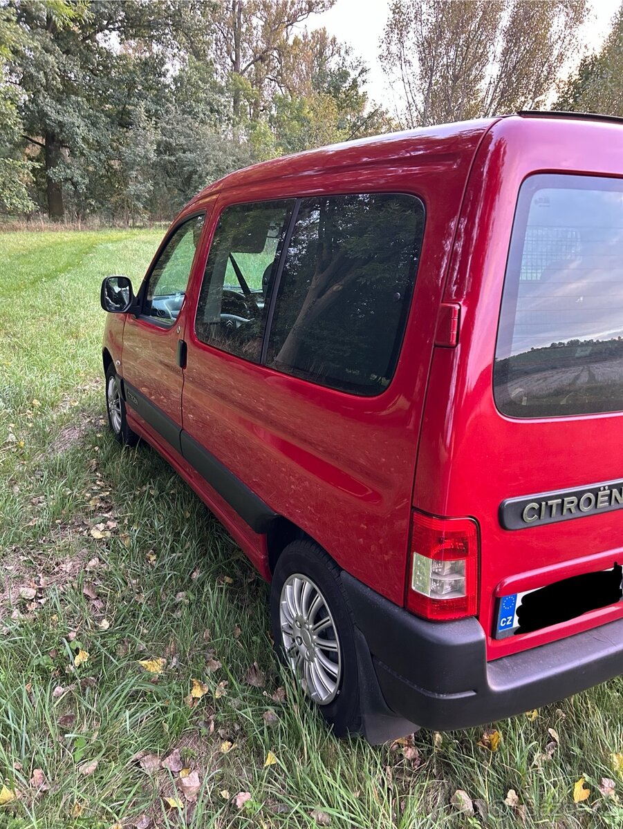 Citroen Berlingo 1.4i - 6