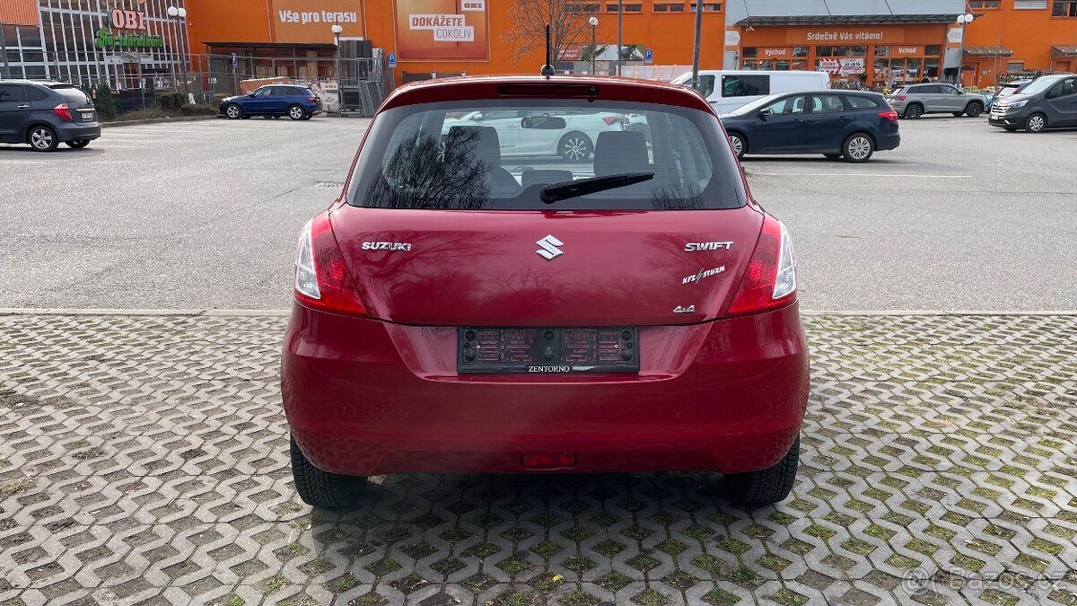 SUZUKI SWIFT 1.2i GL 4x4 - 6