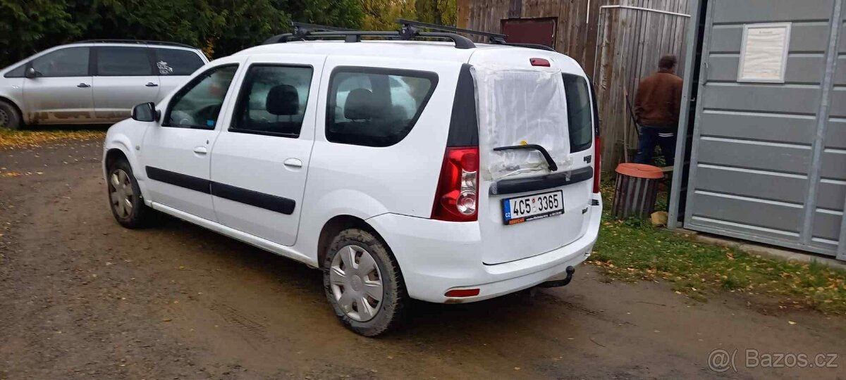 Dacia Logan 1.6 - 6