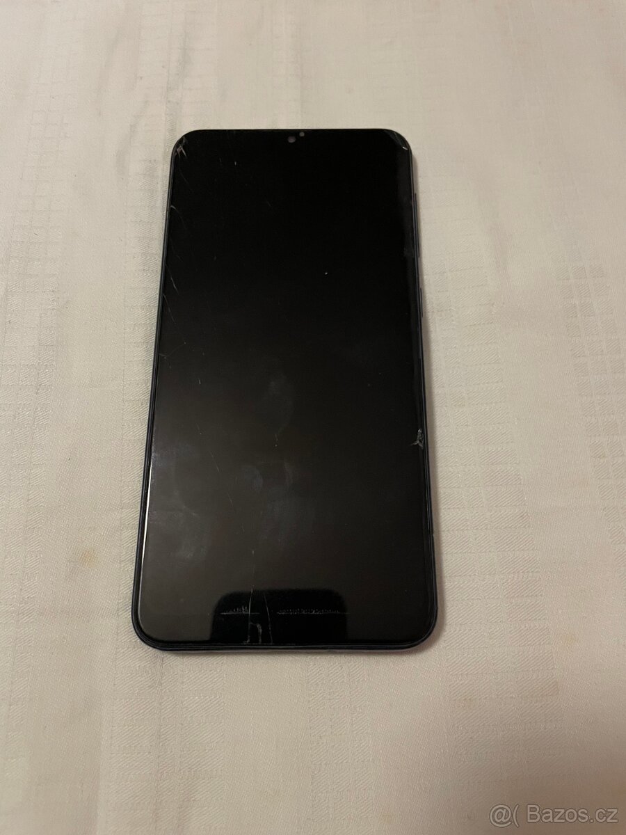 Samsung Galaxy A10 – prasklý displej, plně funkční - 6