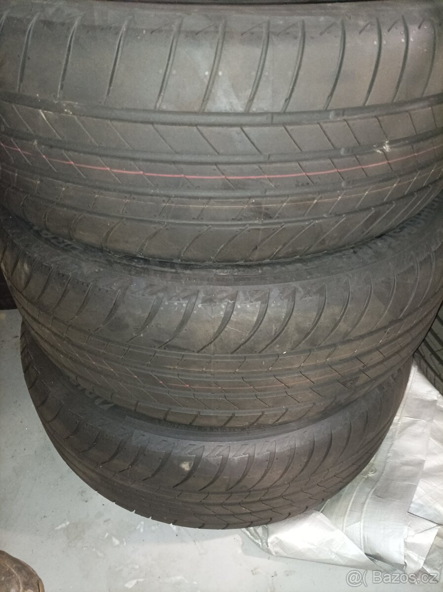 215/50/18 96w Bridgestone Turanza - 6
