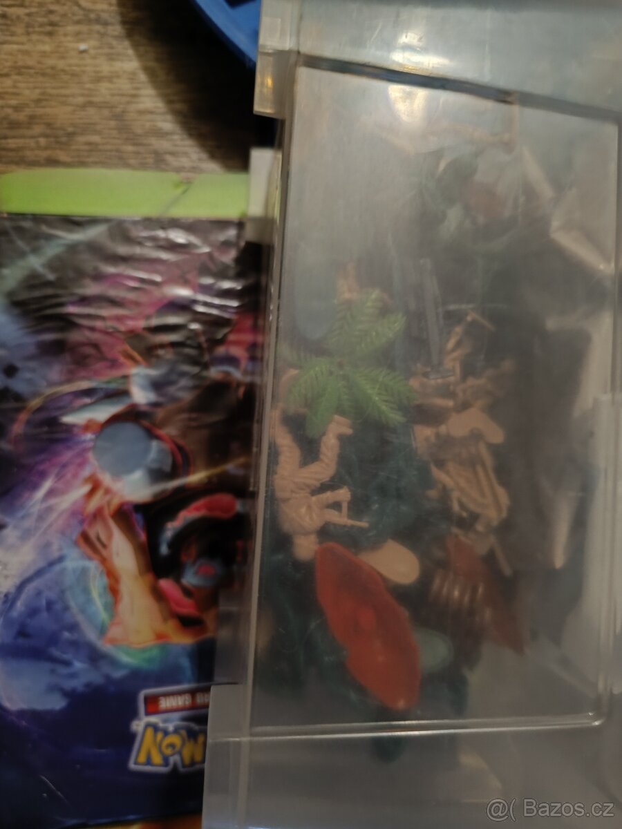 Soubor hracek, sleva možná - 6