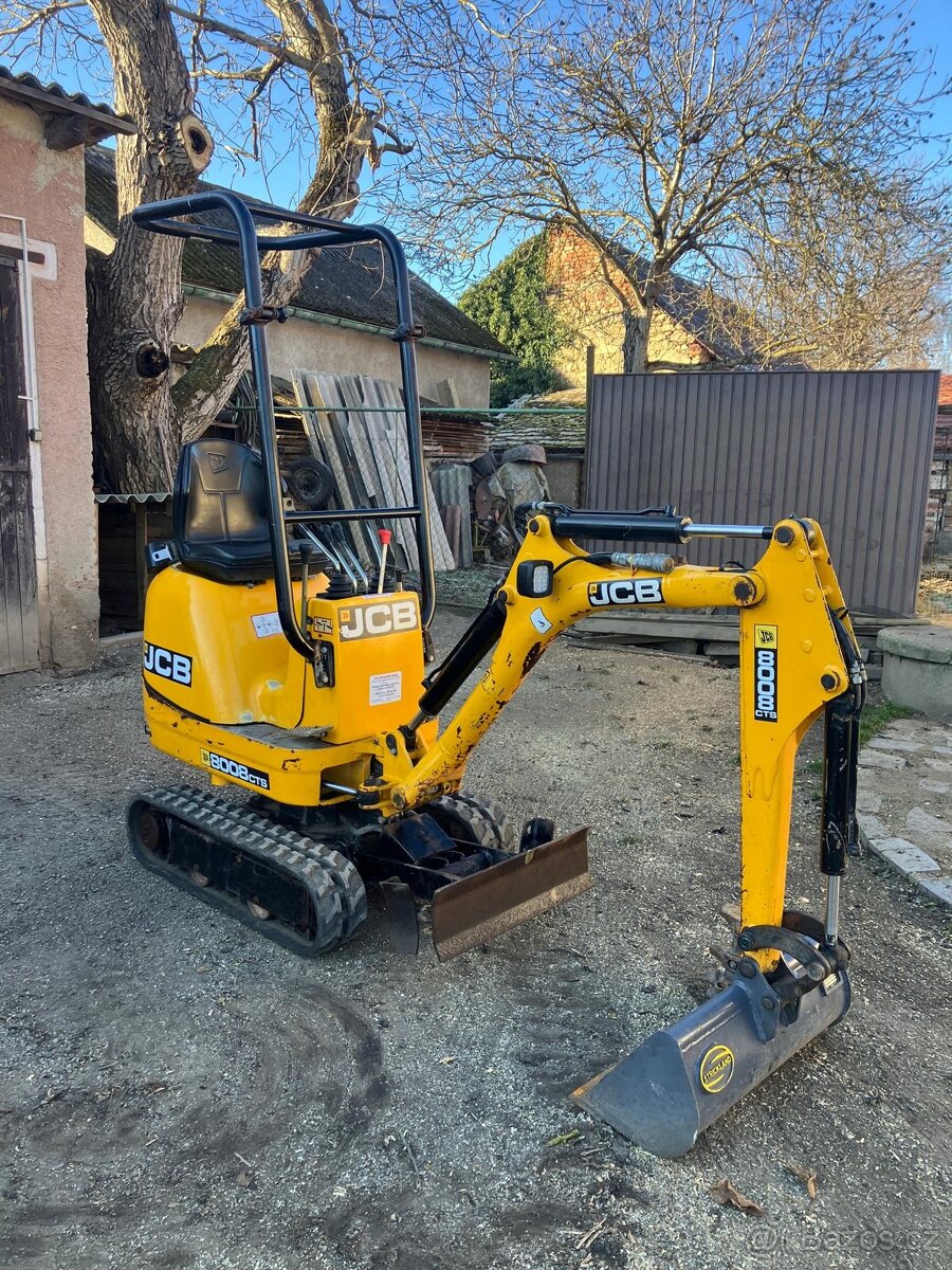 K prodeji JCB 8008 minibagr - 6