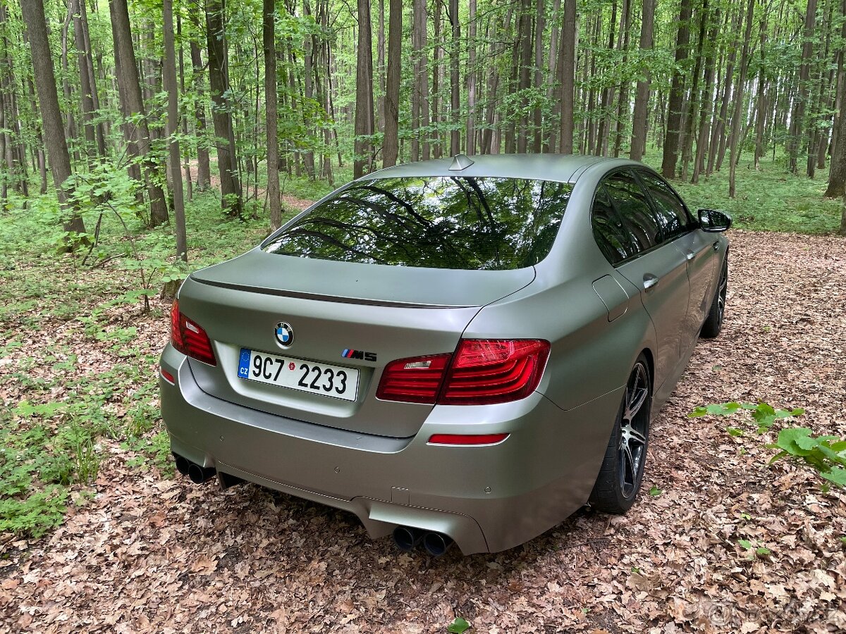 BMW M5 Competitione 30 Jahre - 6