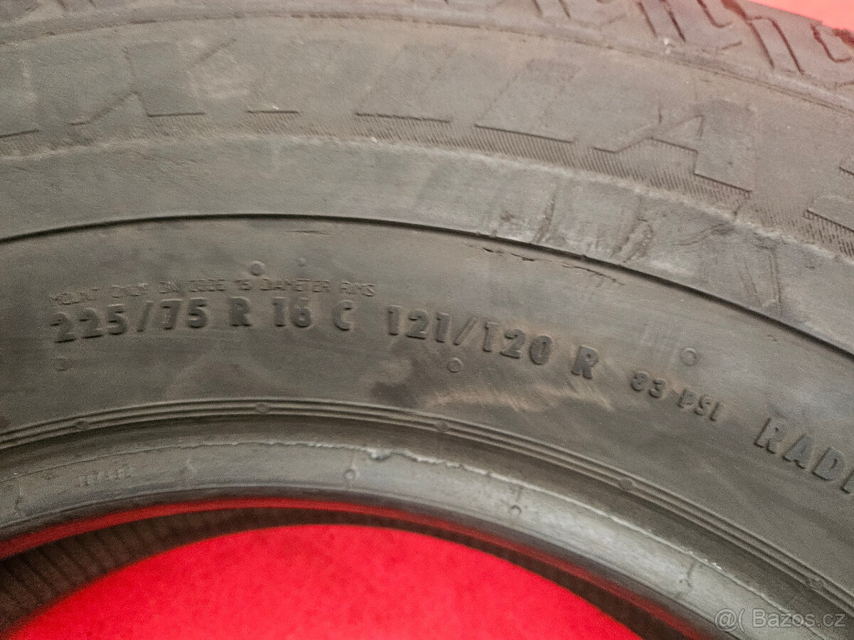 225/75R16C 121/120R MATADOR - 6
