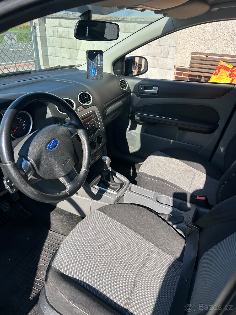 Ford Focus - 6