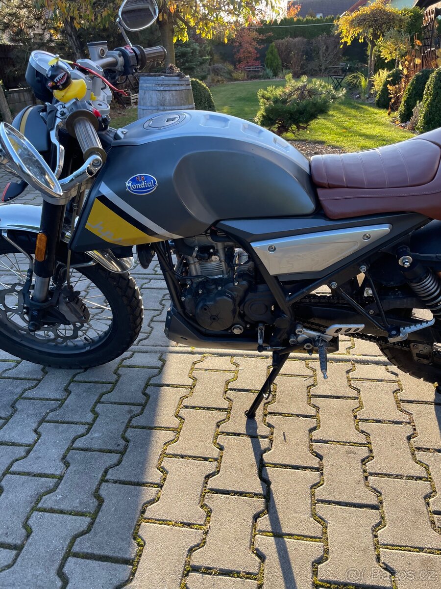 F.B Mondial HPS 125 - 6