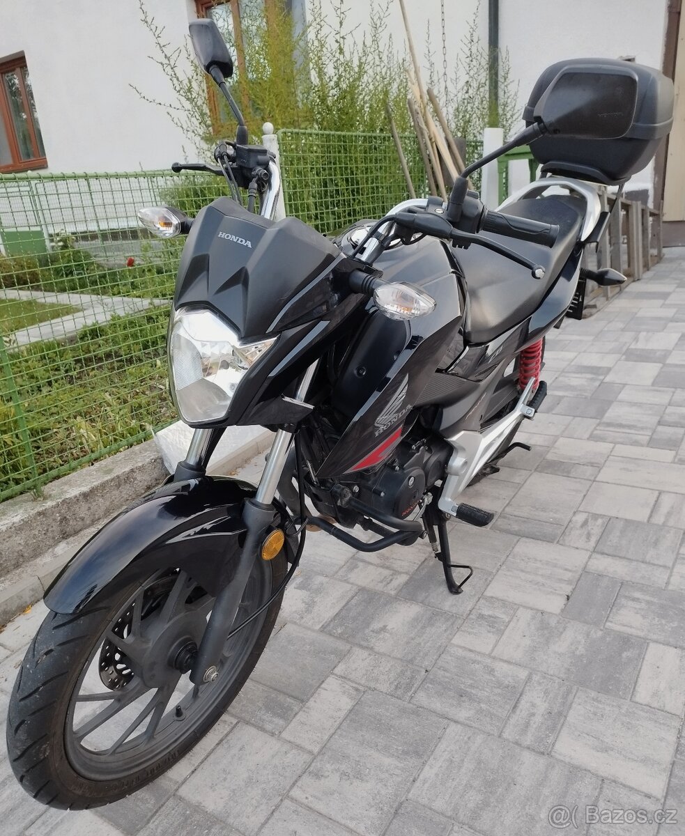 Honda CB125f - 6