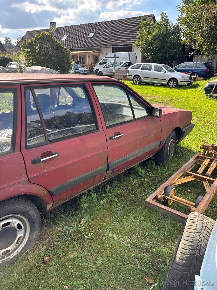 Vw passat B2 variant 1.6 benzín - 6
